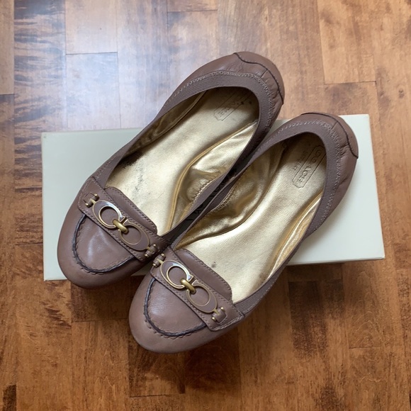 Coach “Denise” Loafers in Cobblestone - Picture 3 of 10